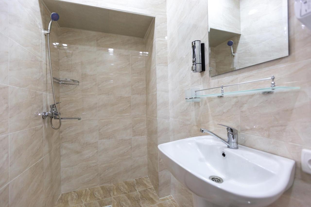 Light Hotel Tashkent Exterior photo